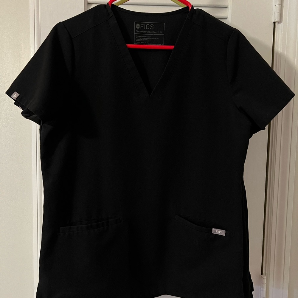 FIGS Black Scrub Tops (lot of 3)